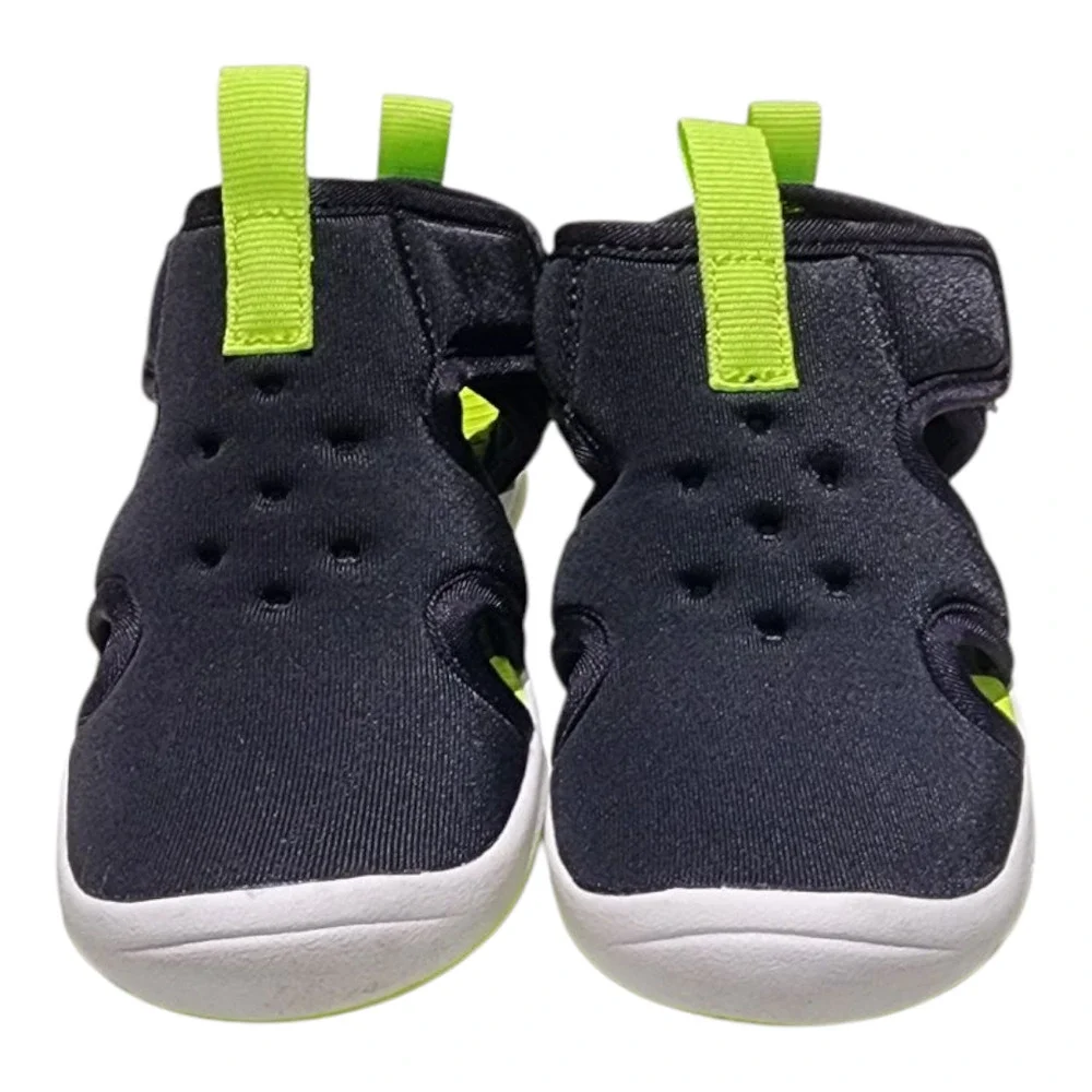 Cat & Jack Water Shoes